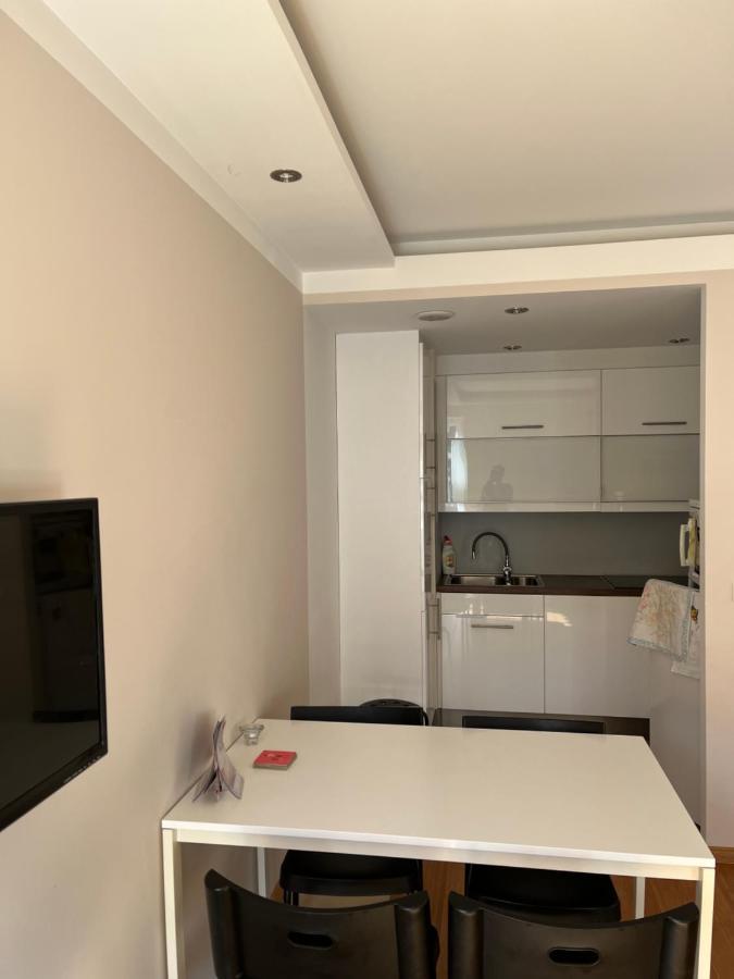 Apartamento Zrodlana Kołobrzeg Exterior foto